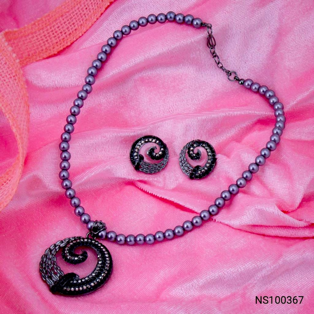Pleasing Silver Plated Pearl Choker Necklace Set